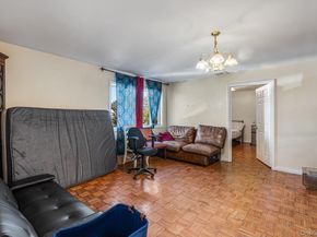47 Jackson Avenue, Mineola NY 11501