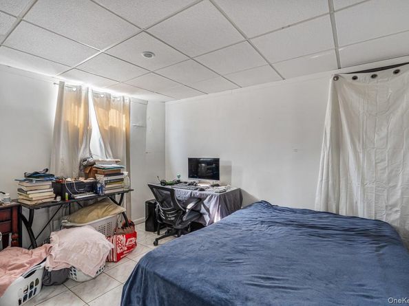47 Jackson Avenue, Mineola NY 11501