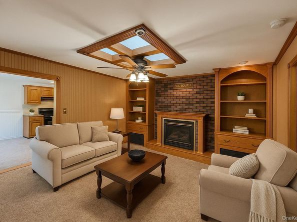 173 Hot Water Street, Manorville NY 11949