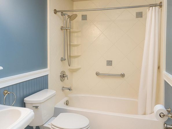 173 Hot Water Street, Manorville NY 11949