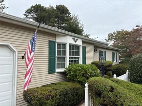 173 Hot Water Street, Manorville NY 11949
