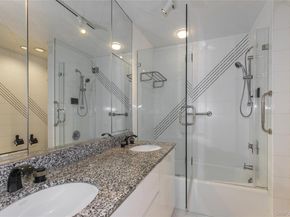 21 Canterbury 17, Great Neck NY 11021