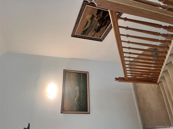 168-15 Powells Cove Blvd, Beechhurst NY 11357