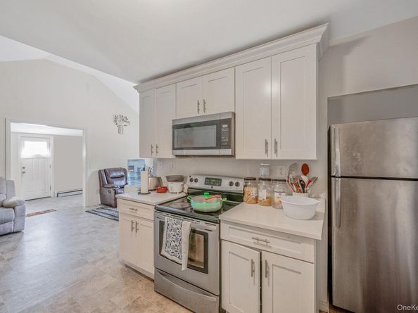 15 Sayville Road, Mastic Beach NY 11951