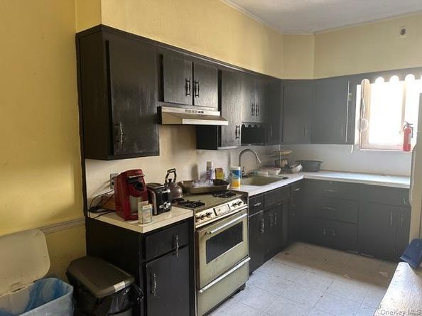 2030 E 18th Street, Brooklyn NY 11229