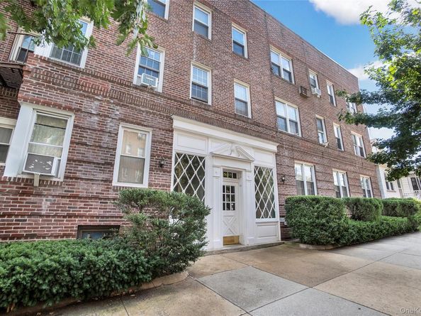 94-10 64 Road B2, Rego Park NY 11374