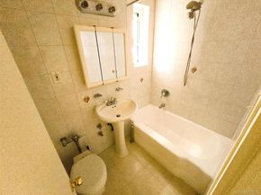 30-11 Parsons Boulevard 4O, Flushing NY 11354