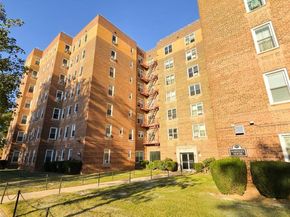 30-11 Parsons Boulevard 4O, Flushing NY 11354