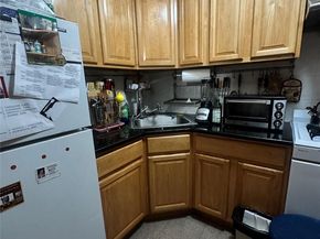 40-24 76 Street 3B, Elmhurst NY 11373
