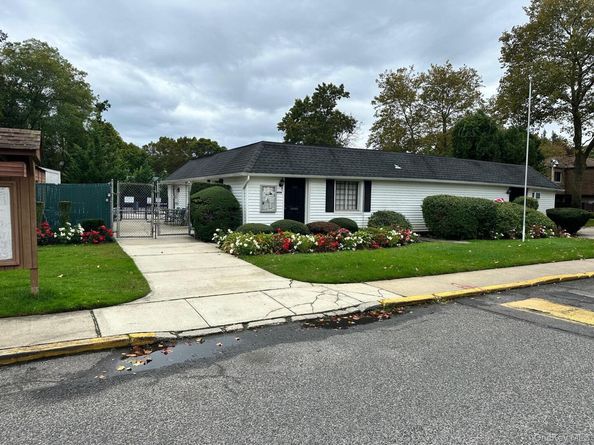 229 Feller Drive, Central Islip NY 11722
