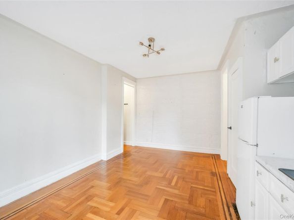 3152 Hull Avenue, Bronx NY 10467