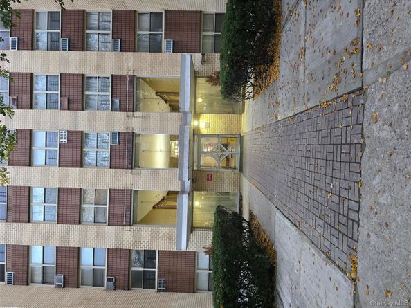 11 Park Avenue 5F, Mount Vernon NY 10550