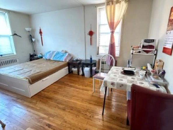 83-30 Vietor Avenue 617, Elmhurst NY 11373
