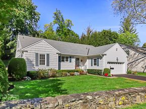 3 Elm Road, Scarsdale NY 10583