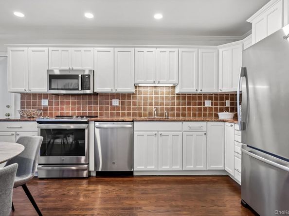 3 Elm Road, Scarsdale NY 10583