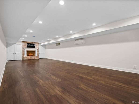3 Elm Road, Scarsdale NY 10583