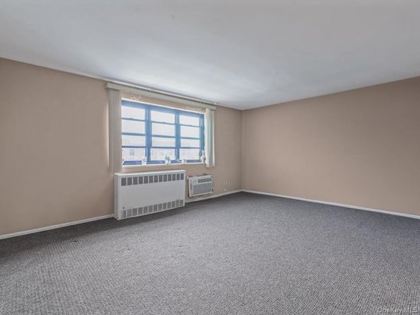 88-25 155 Avenue 6M, Howard Beach NY 11414
