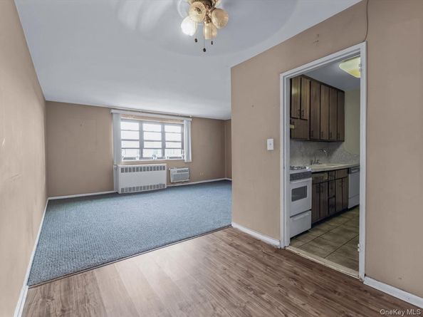 88-25 155 Avenue 6M, Howard Beach NY 11414
