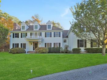 17 Hammond Ridge Road