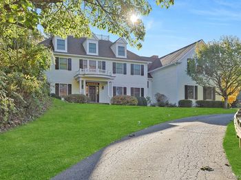 17 Hammond Ridge Road