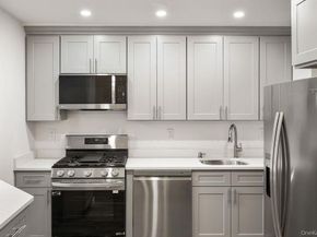 103 Wiltshire Road D6, Scarsdale NY 10583