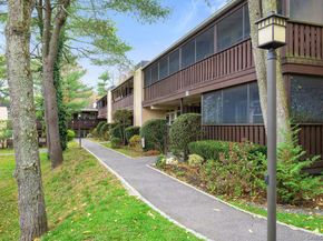 103 Wiltshire Road D6, Scarsdale NY 10583