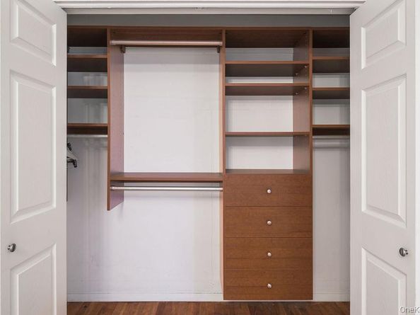 103 Wiltshire Road D6, Scarsdale NY 10583