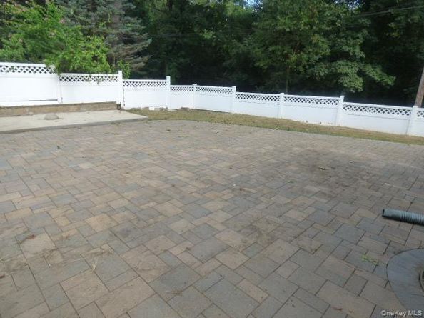 669 Wadleigh Avenue, West Hempstead NY 11552