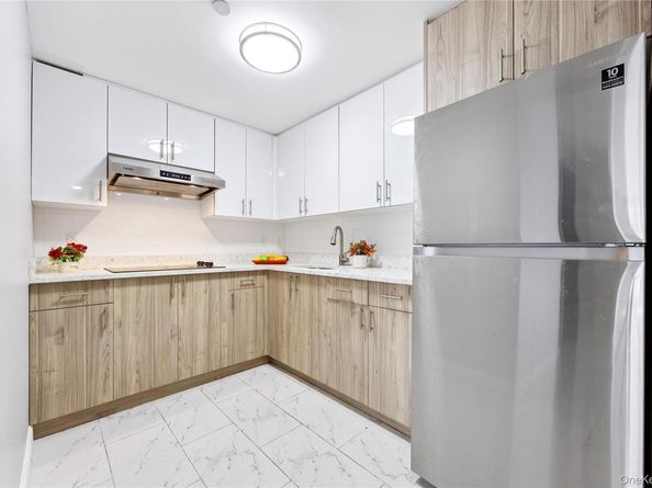 3520 146th Street 3B, Flushing NY 11354