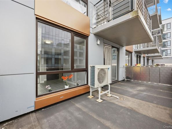 3520 146th Street 3B, Flushing NY 11354