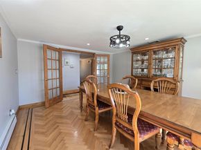 16 Ballad Circle, Holbrook NY 11741