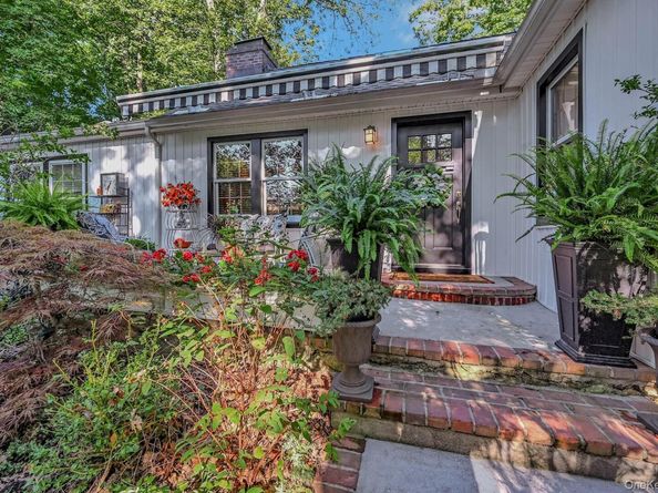 136 Beach Road, Wading River NY 11792