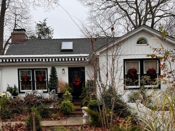 136 Beach Road