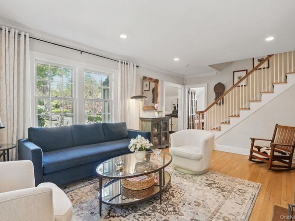 16 Coralyn Road, Scarsdale NY 10583