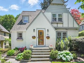 16 Coralyn Road, Scarsdale NY 10583