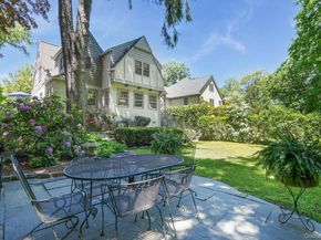 16 Coralyn Road, Scarsdale NY 10583