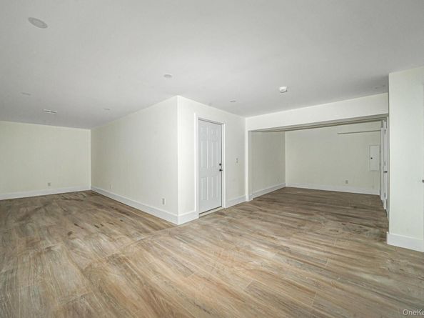 14 Long View Drive, Wading River NY 11792