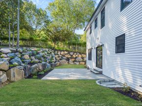 14 Long View Drive, Wading River NY 11792