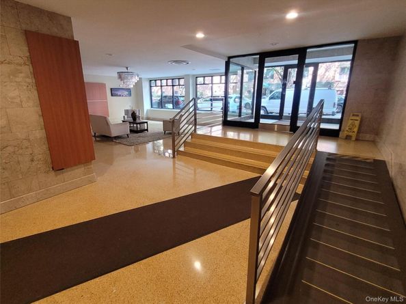 99-30 59th Avenue 3K, Corona NY 11368