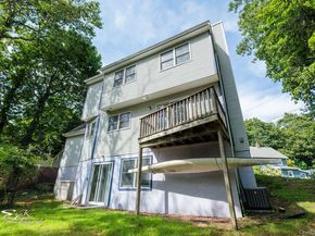 14 Hill Road, Saint James NY 11780