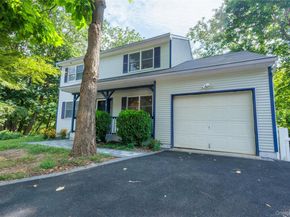 14 Hill Road, Saint James NY 11780