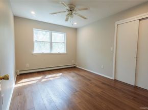 14 Hill Road, Saint James NY 11780