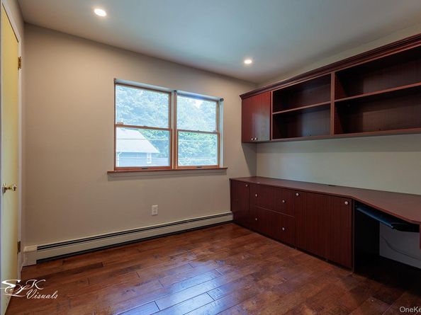 14 Hill Road, Saint James NY 11780