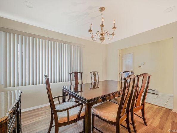 154 Acorn Avenue, Central Islip NY 11722