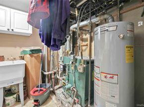 8844 202nd Street, Hollis NY 11423