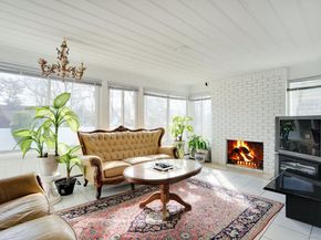 69A Warwick Road, Great Neck NY 11023