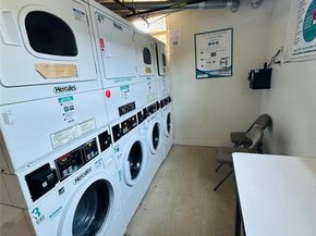 22289 Braddock Avenue 1G, Bellerose NY 11428