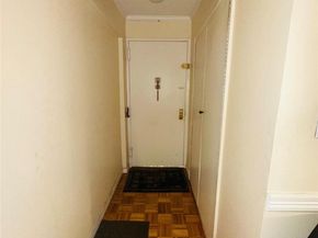 22289 Braddock Avenue 1G, Bellerose NY 11428