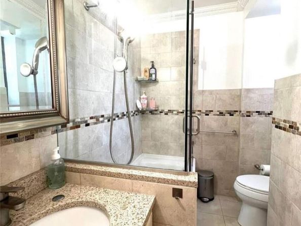 150-11 72nd Road 4H, Kew Garden Hills NY 11367