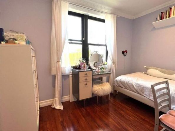 150-11 72nd Road 4H, Kew Garden Hills NY 11367